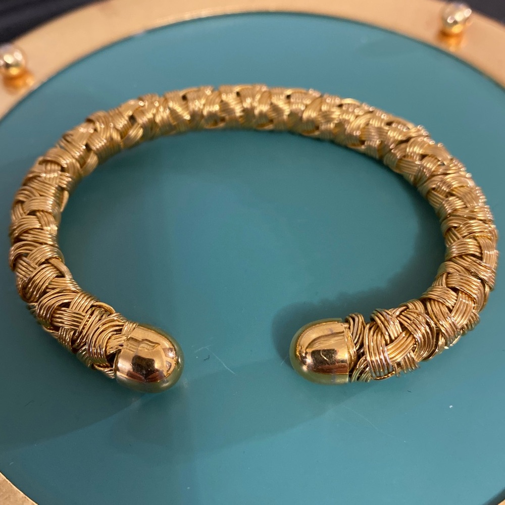 Elegant Gold Braided twisted Cuff Bracelet - Picture 2 of 5